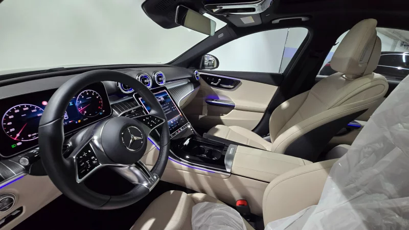 Mercedes-Benz C-Class