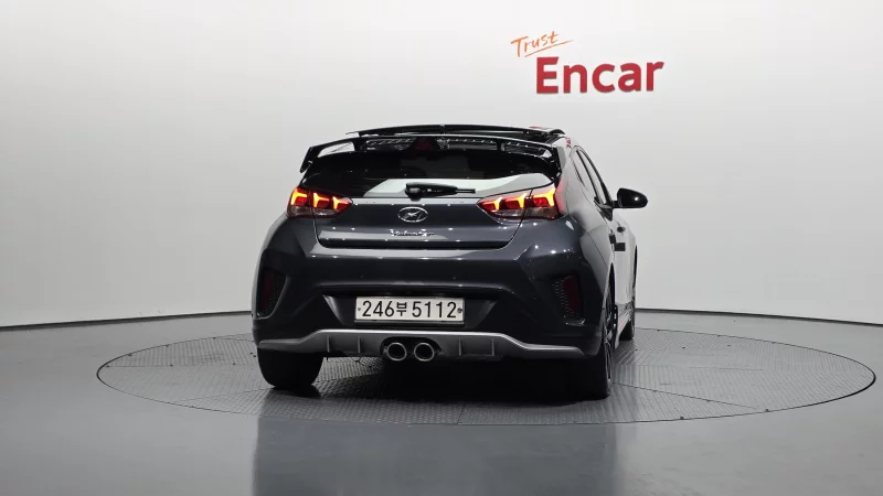 Hyundai Veloster