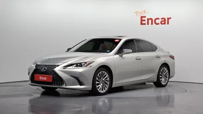 Lexus ES300h