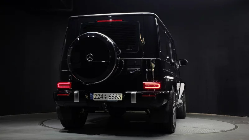 Mercedes-Benz G-Class