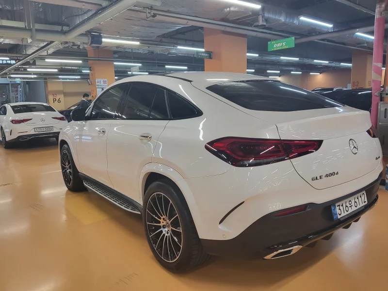 Mercedes-Benz GLE-Class