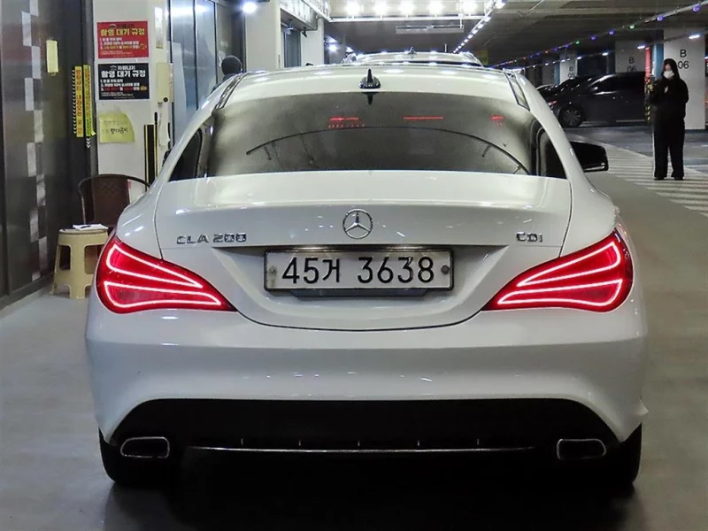 Mercedes-Benz CLA-Class