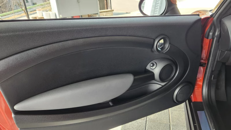 MINI Cooper Convertible