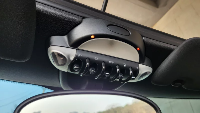 MINI Cooper Convertible