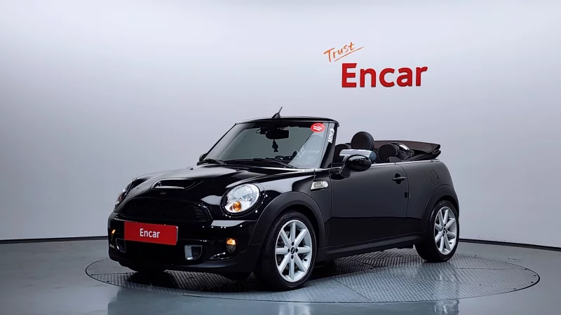 MINI Cooper Convertible