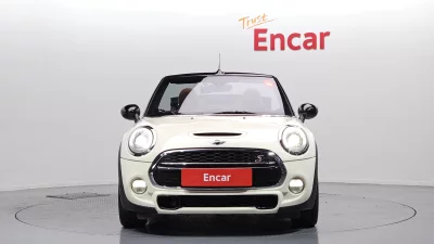 MINI Cooper Convertible