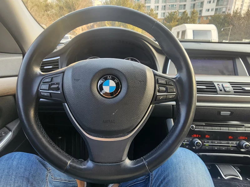 BMW 5-Series Gran Turismo