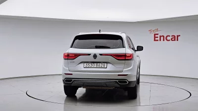 Renault QM6