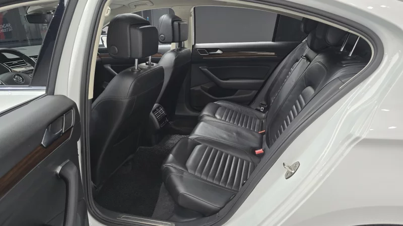 Volkswagen Passat GT