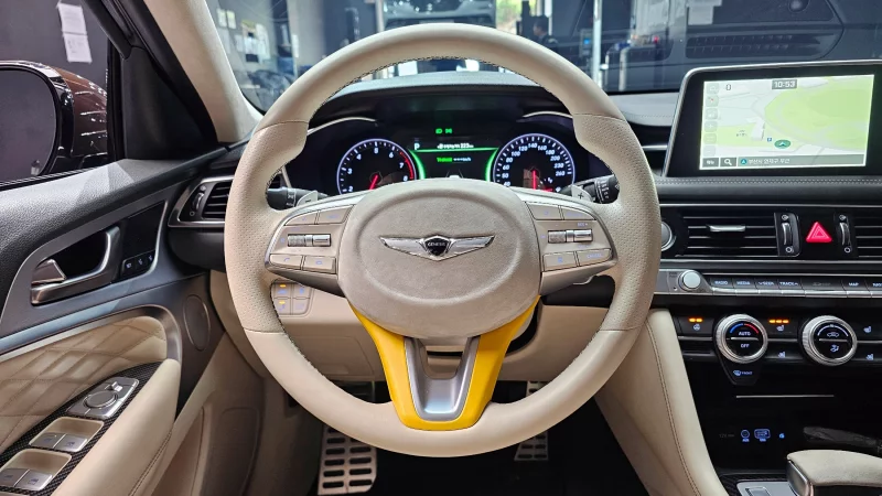 Genesis G70