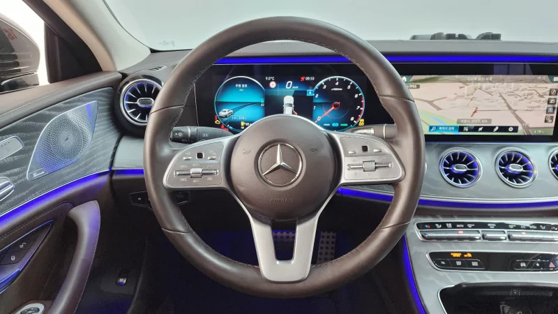 Mercedes-Benz CLS-Class