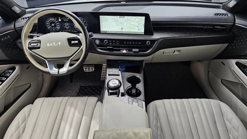 Kia K8