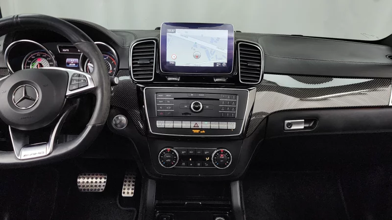 Mercedes-Benz GLE-Class