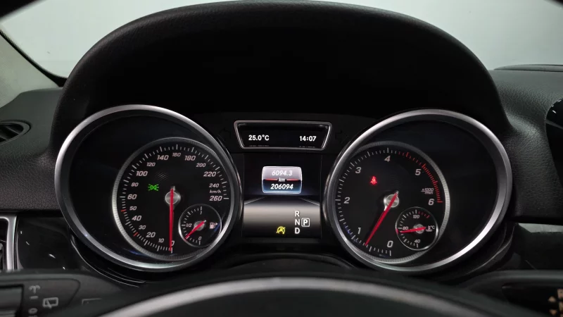 Mercedes-Benz GLE-Class