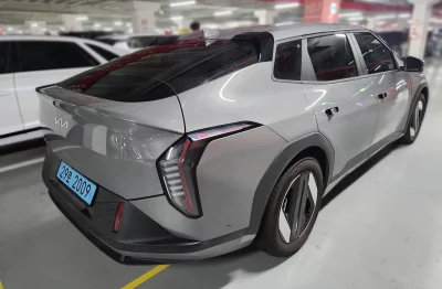 Kia EV4
