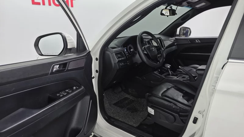 SsangYong Rexton Sports