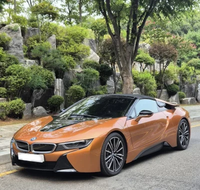 BMW i8 2019