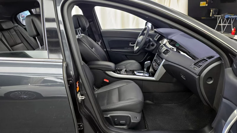 Renault SM5