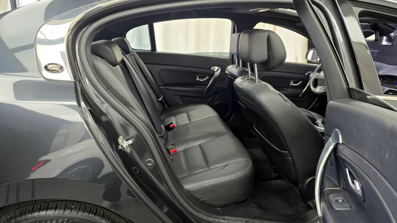 Renault SM5