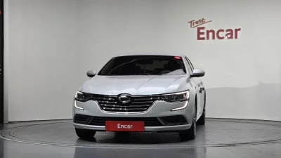Renault SM6