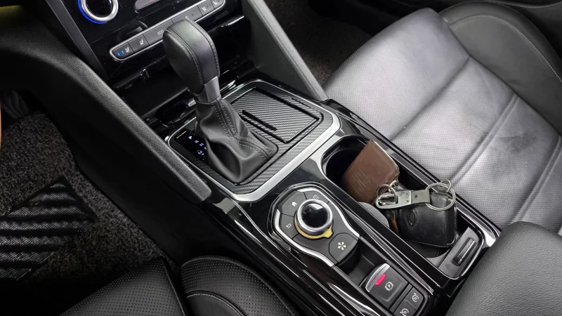 Renault SM6
