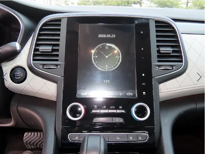 Renault SM6