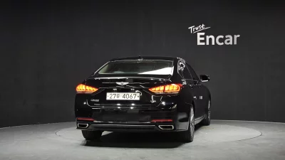 Hyundai Genesis