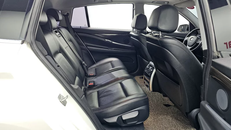 BMW 5-Series Gran Turismo