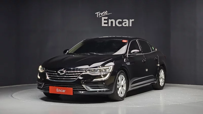 Renault SM6