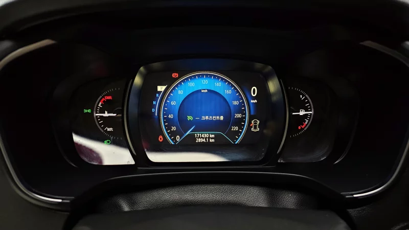 Renault QM6