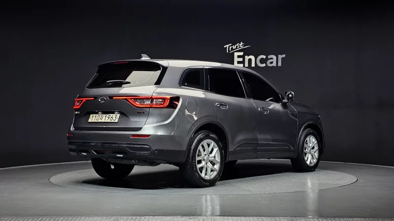 Renault QM6