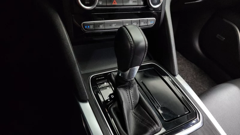 Renault SM6