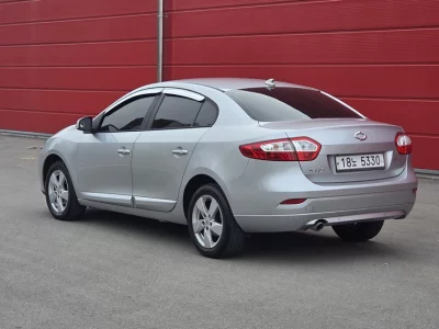 Renault SM3