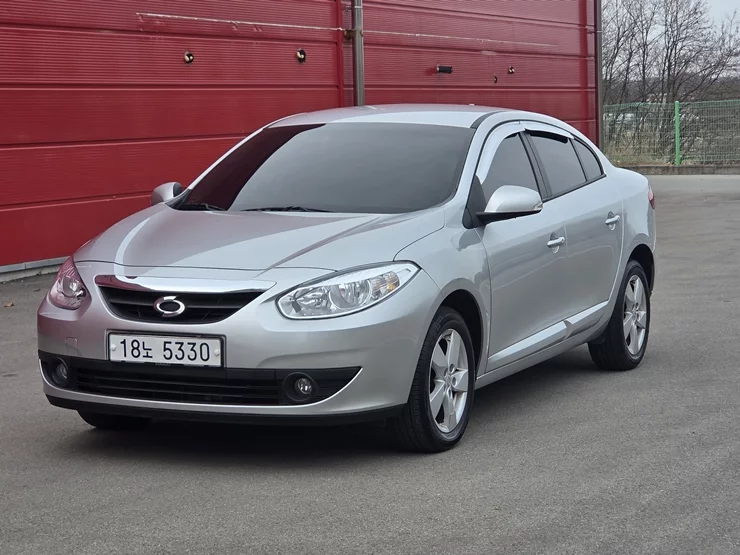 Renault SM3