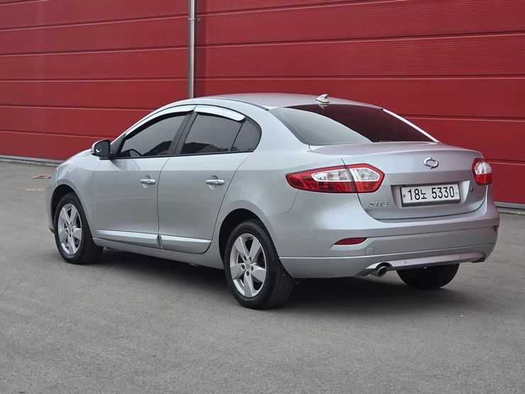 Renault SM3