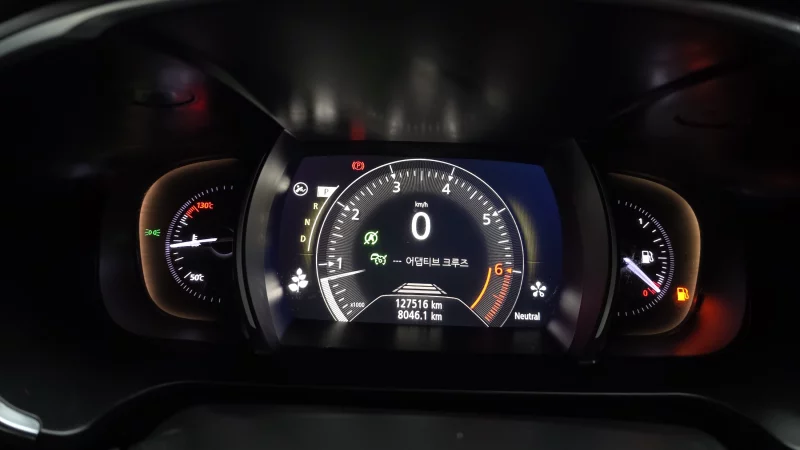 Renault SM6