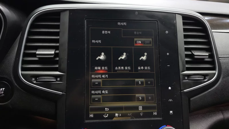 Renault SM6