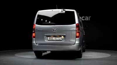 Hyundai Grand Starex