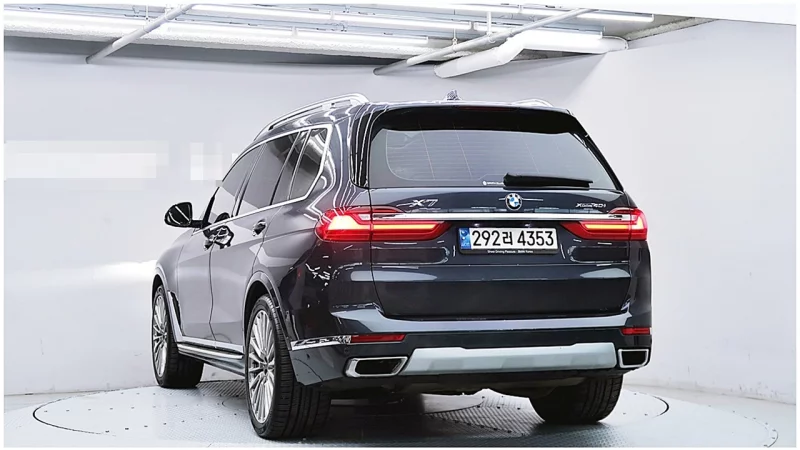 BMW X7