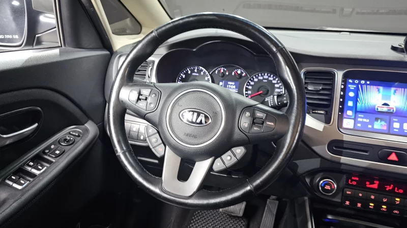 Kia Carens