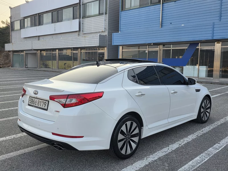 Kia K5