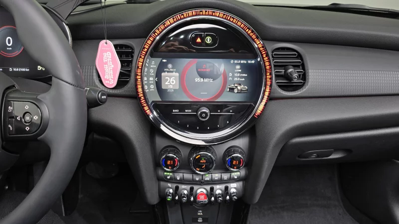 MINI Cooper Convertible