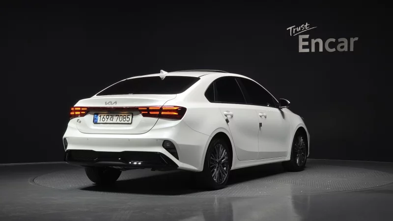 Kia K3