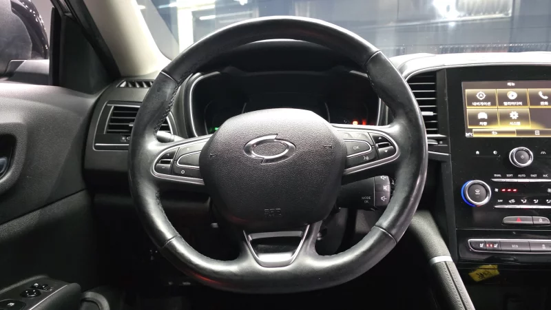 Renault QM6