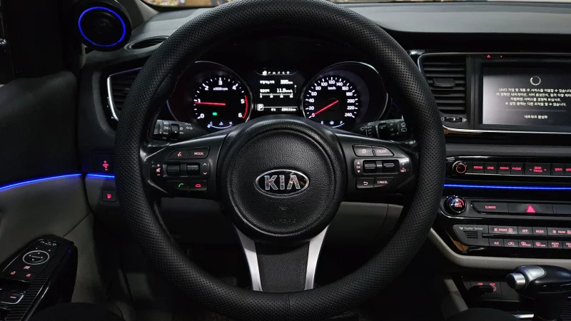 Kia Carnival