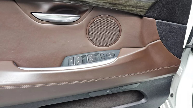 BMW 5-Series Gran Turismo