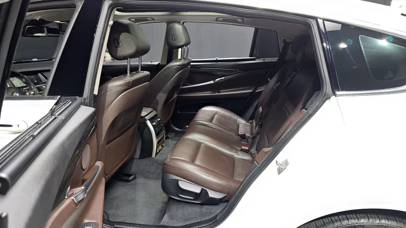 BMW 5-Series Gran Turismo