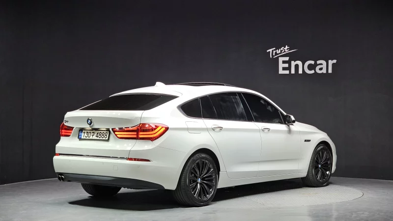 BMW 5-Series Gran Turismo