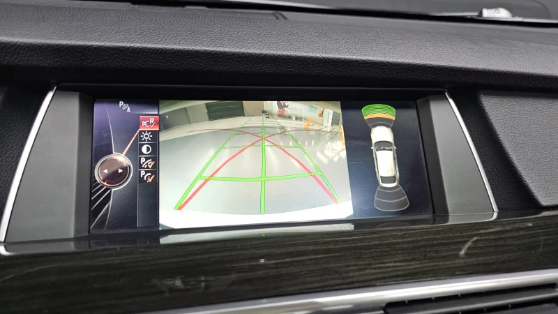 BMW 5-Series Gran Turismo