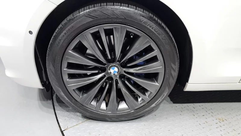 BMW 5-Series Gran Turismo